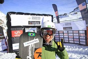 De volta ao circuito mundial, rider carioca ficou no Top 20 da Copa do Mundo de Snowboard Cross / Foto: CBDN 